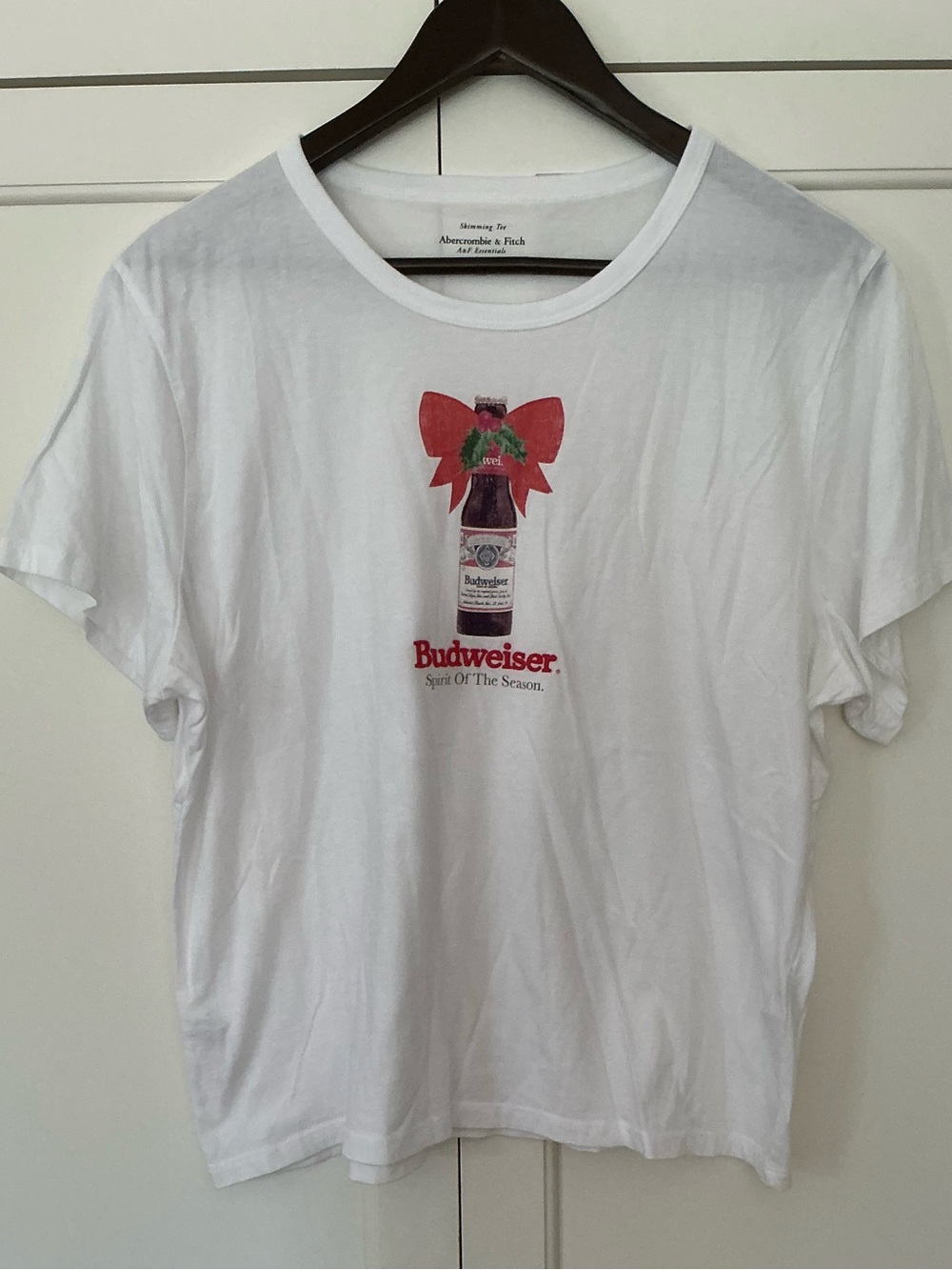 Abercrombie & Fitch Budweiser Skimming Tee Sz L